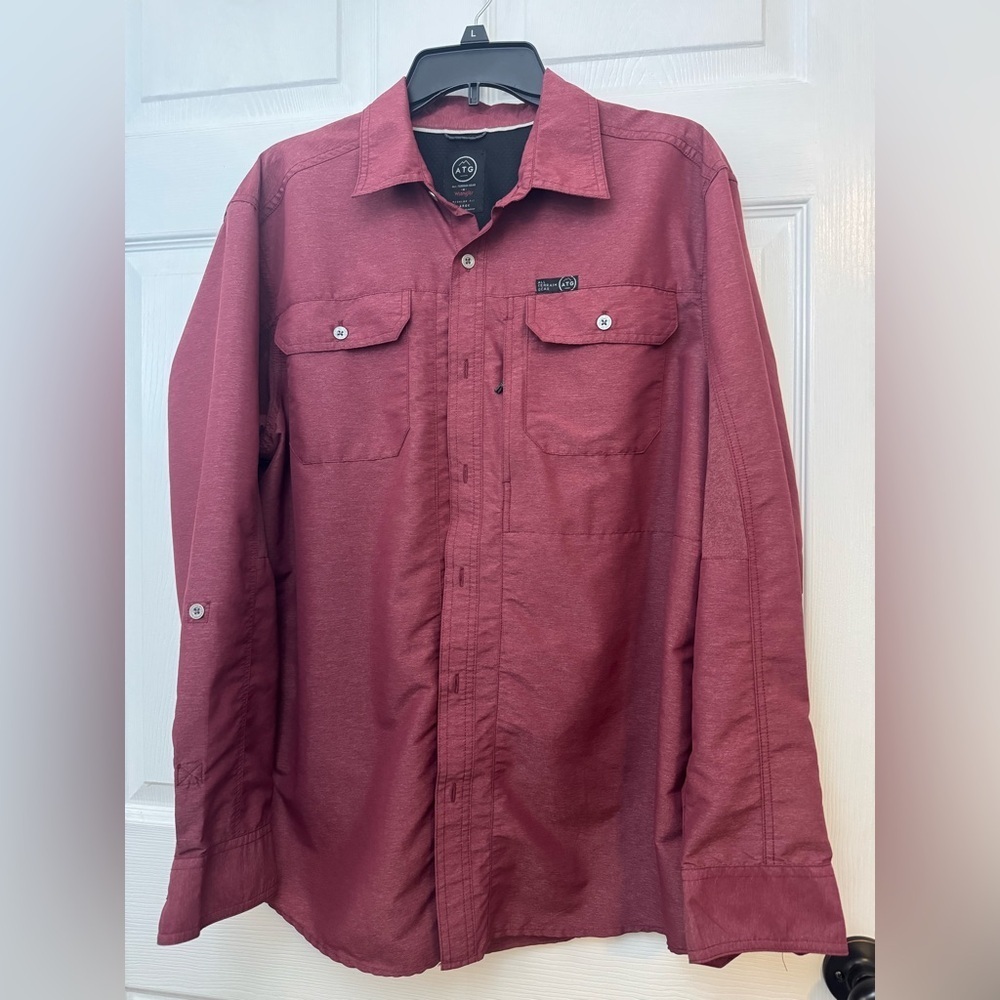 ATG Wrangler Men's Red Button Down Shirt Size Large
